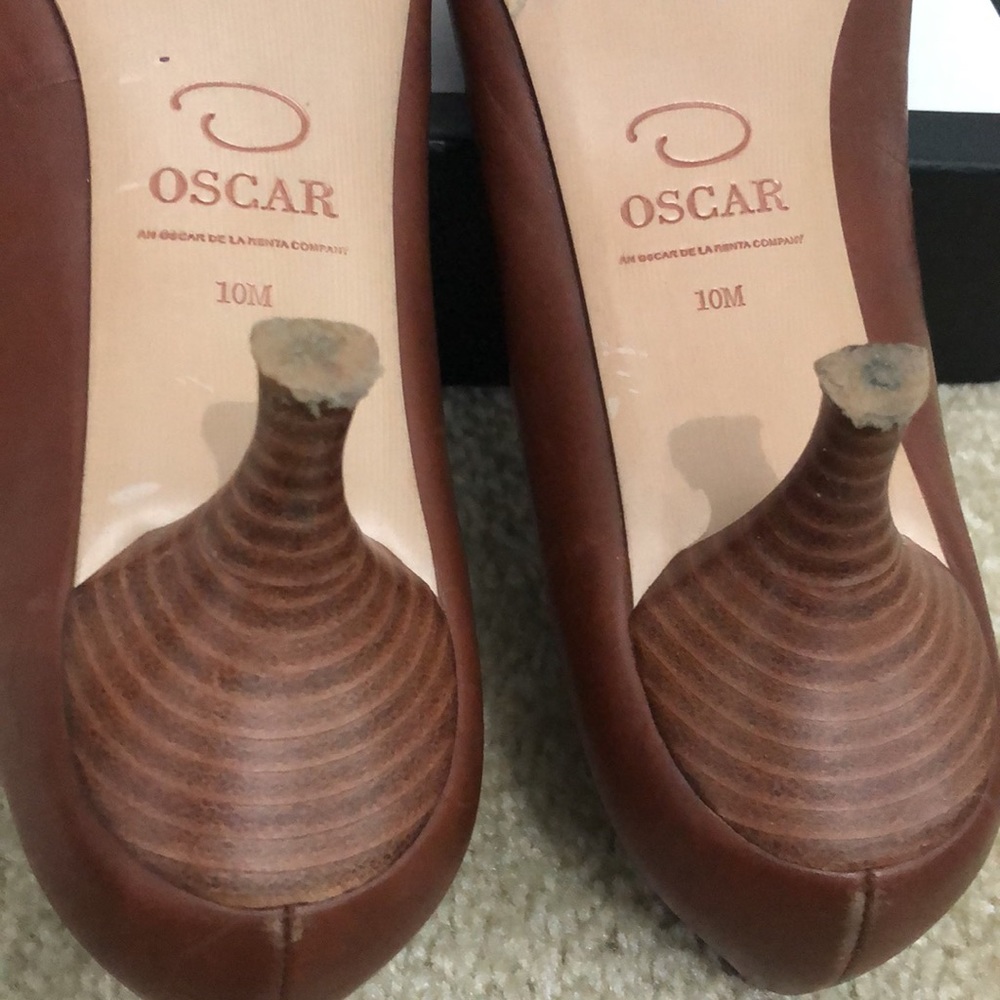 Oscar de la Renta Kitten Heels in Leather Cognac. GUC. Sz 10 - Picture 7 of 12